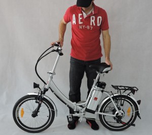 flitzerli eBike f3 Pedalen eingeklappt